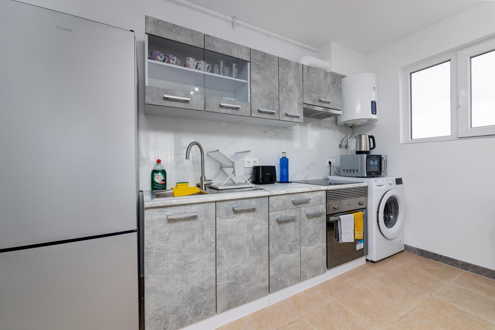 Cosy Apartment Near The Sea تورّيفيِخا المظهر الخارجي الصورة
